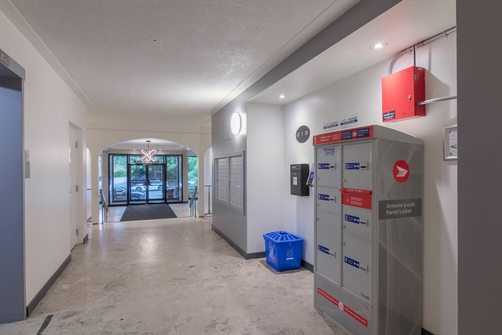 2400 Van Horne Street - Photo 10