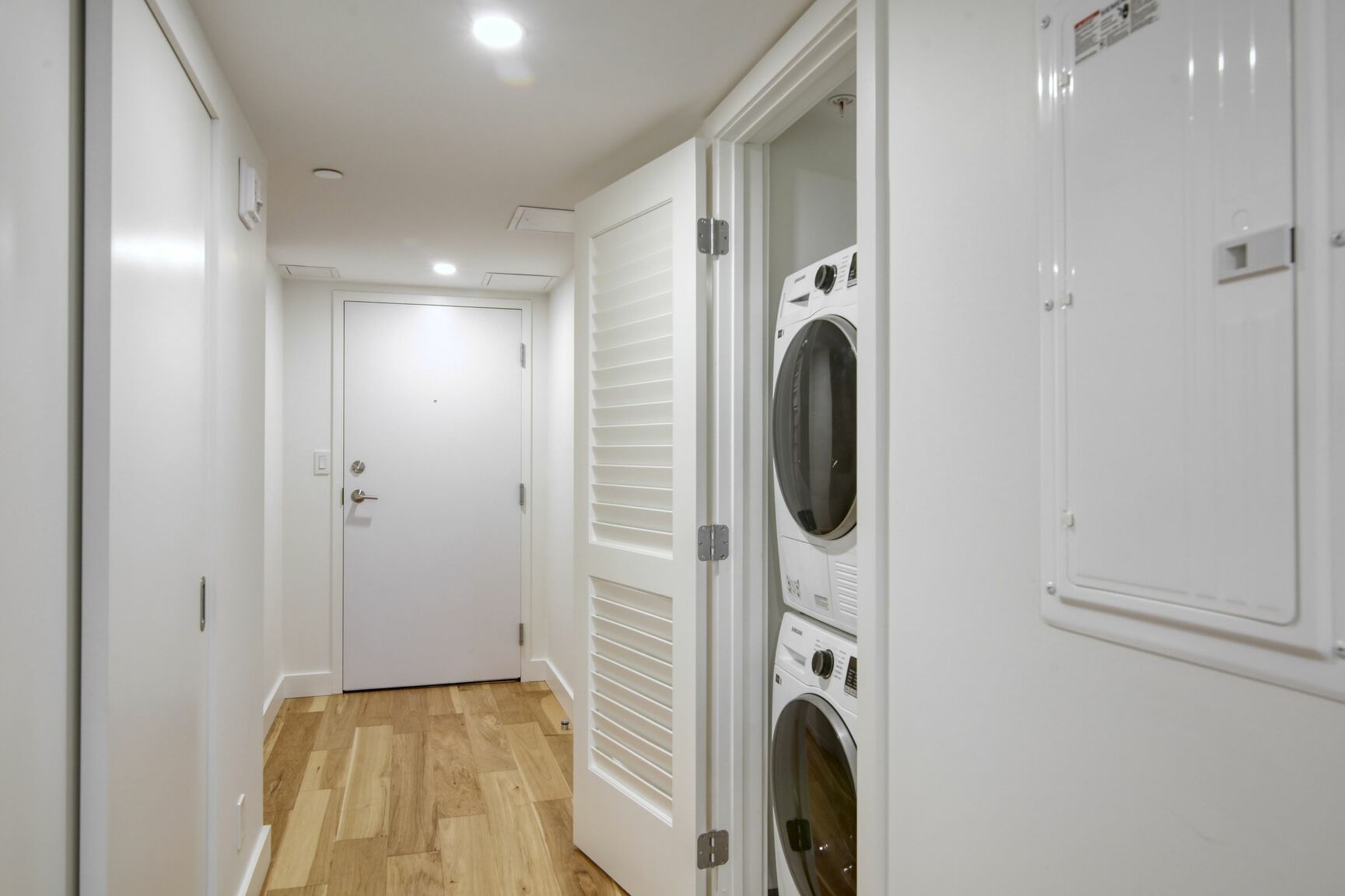 3460 Peel Street - Photo 92