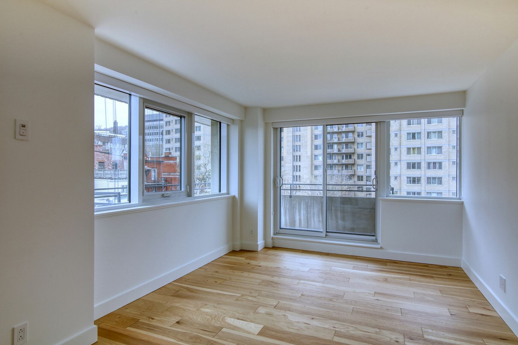3460 Peel Street - Photo 94