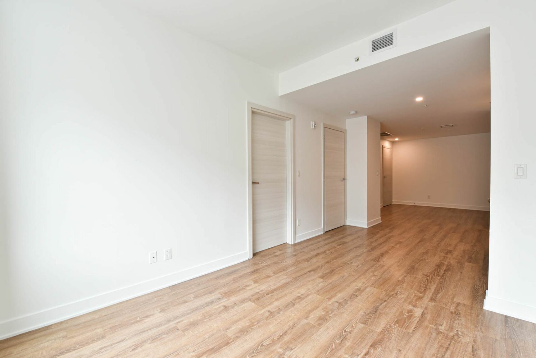 30 Saint Joseph Boulevard Est - Photo 57