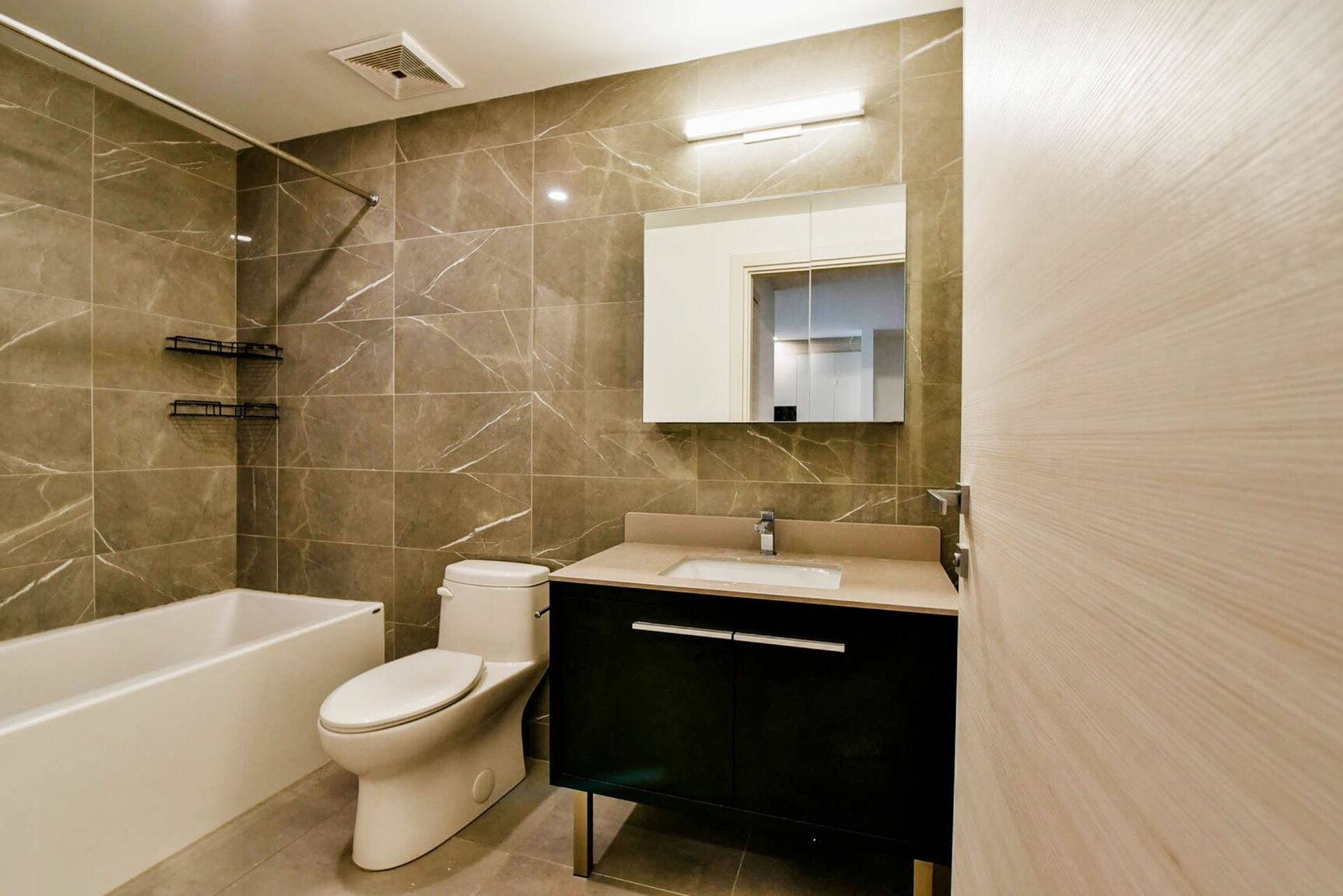 30 Saint Joseph Boulevard Est - Photo 60