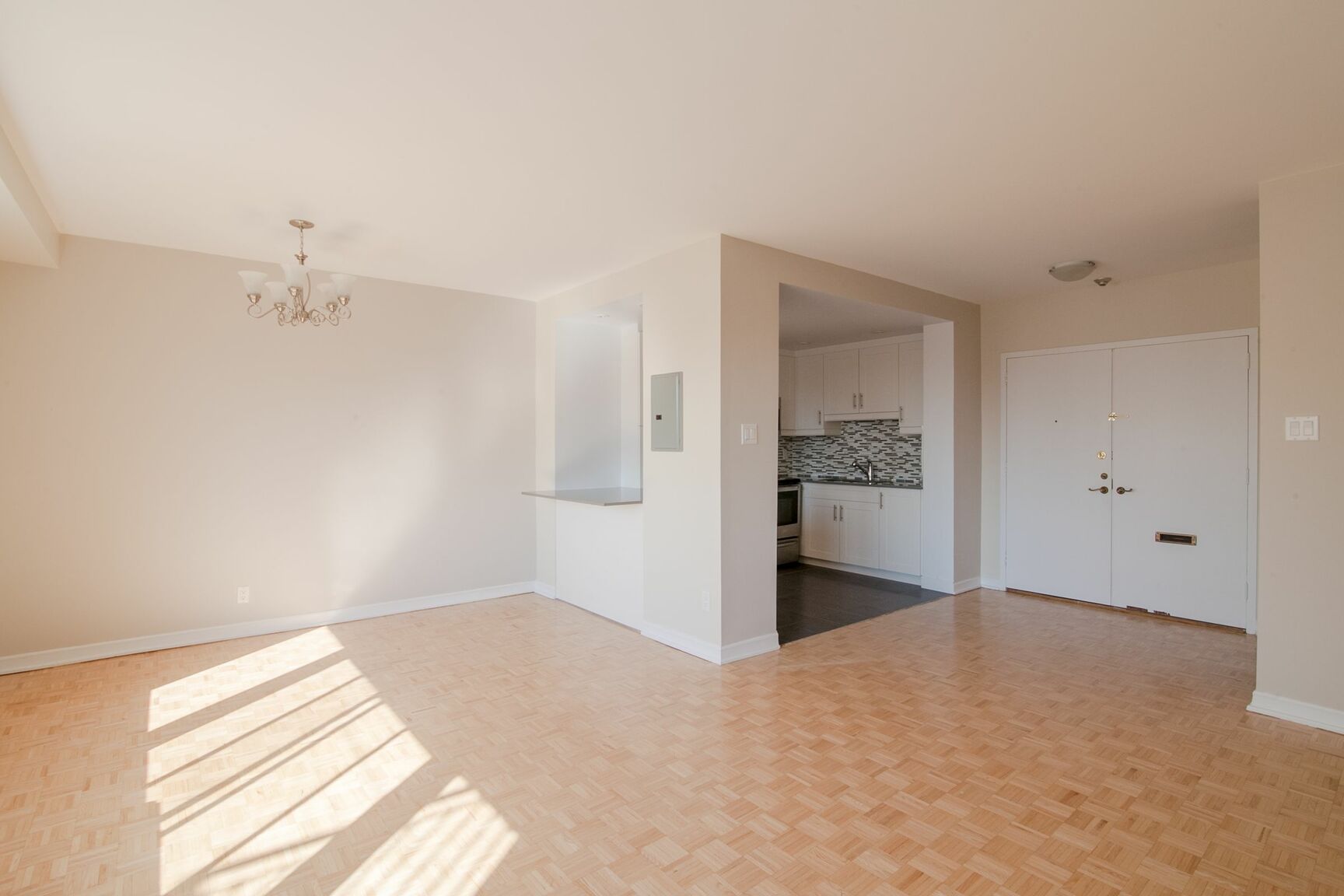 4555 Bonavista Avenue - Photo 94
