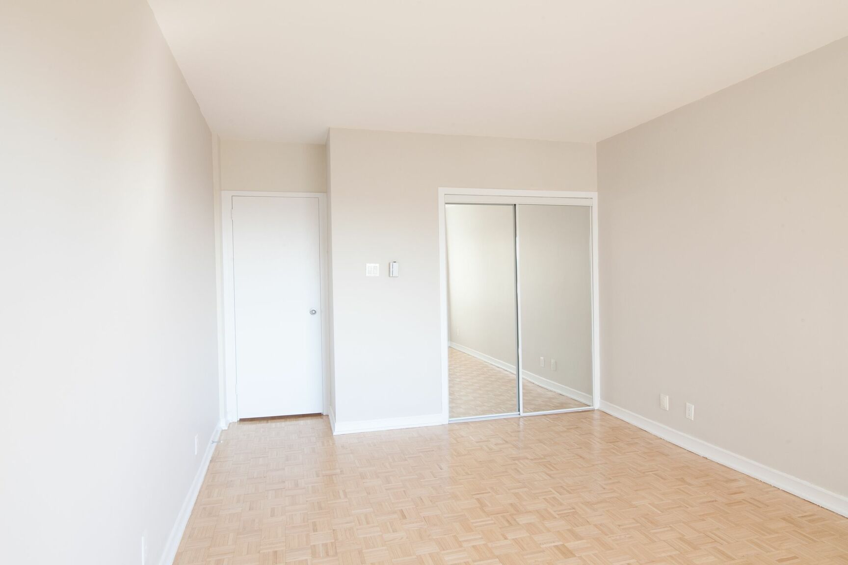 4555 Bonavista Avenue - Photo 96