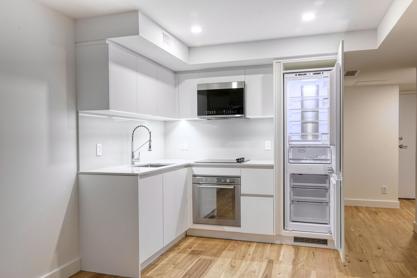 3460 Peel Street - Photo 111
