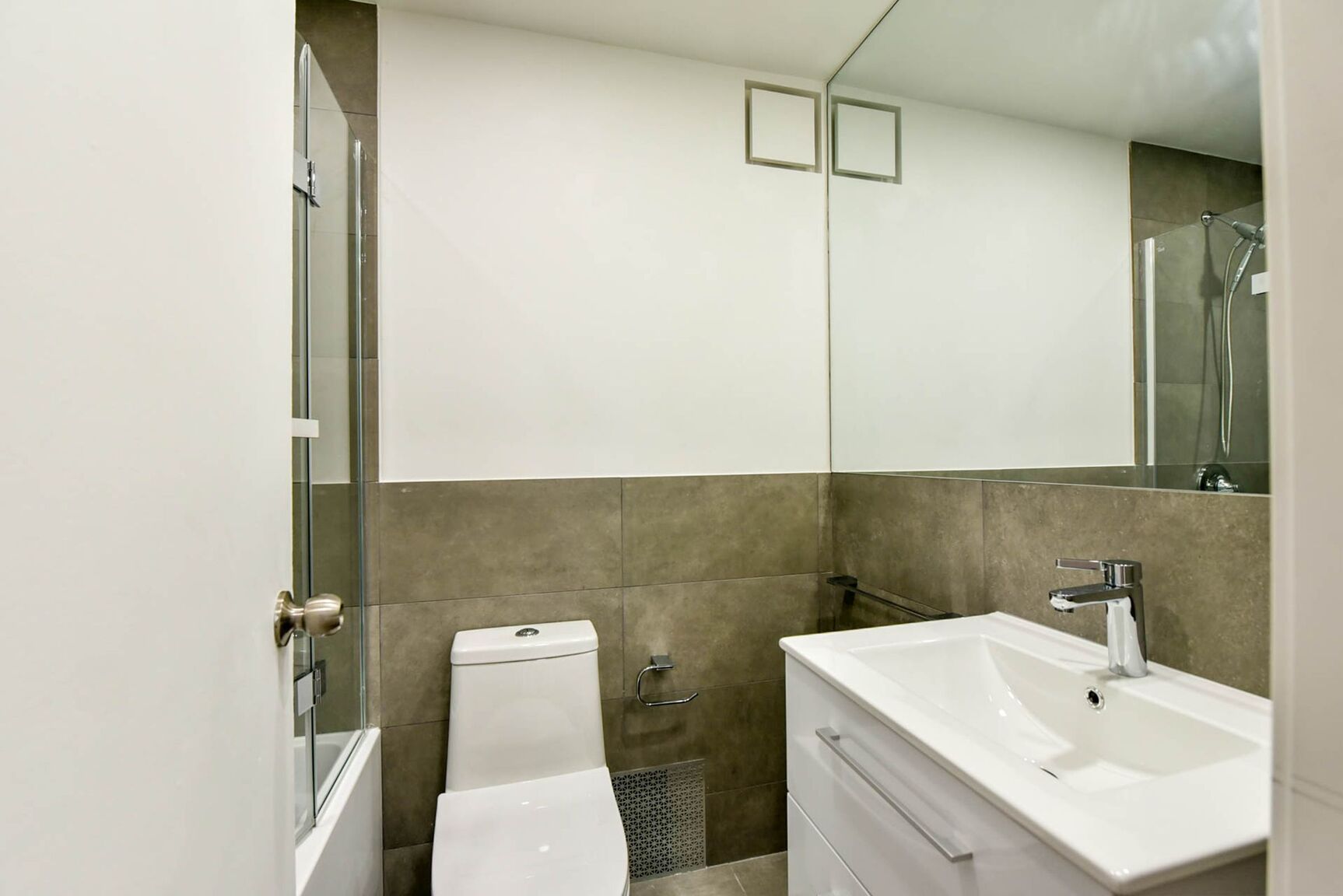 809 Bloomfield Avenue - Photo 35