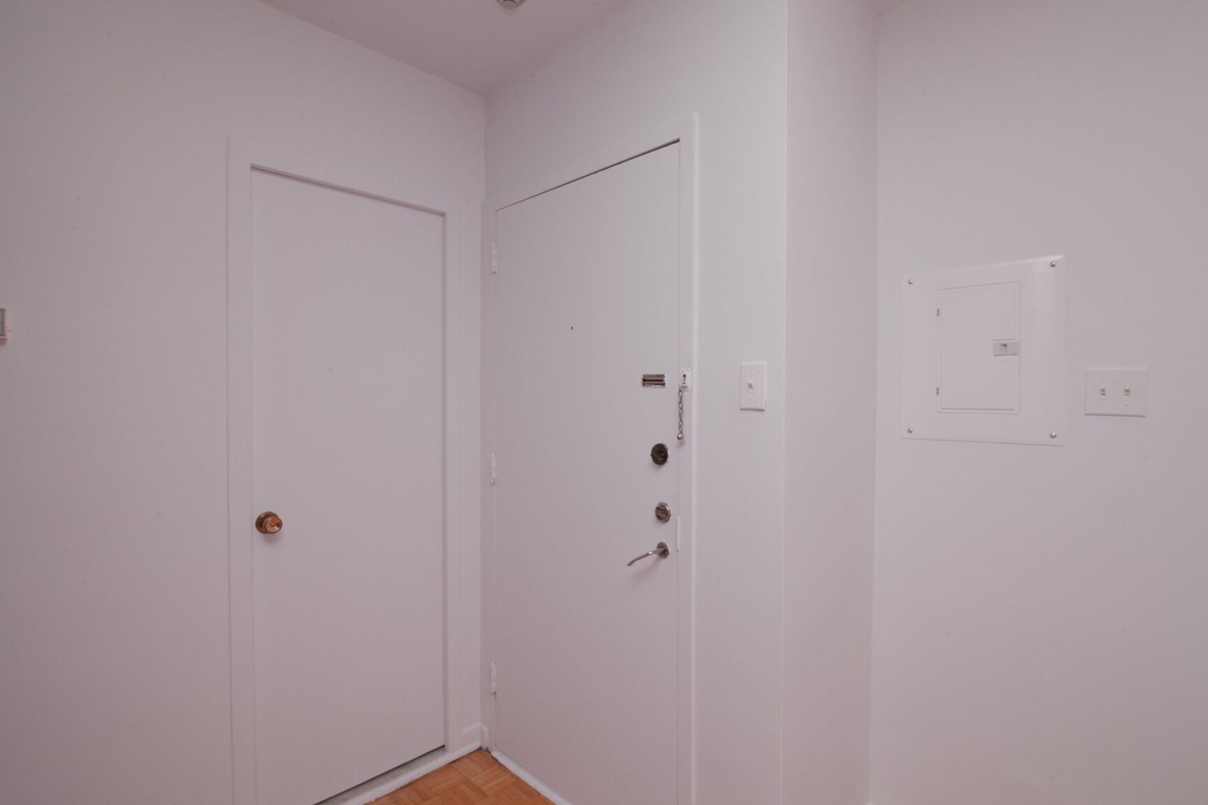 2400 Van Horne Street - Photo 28