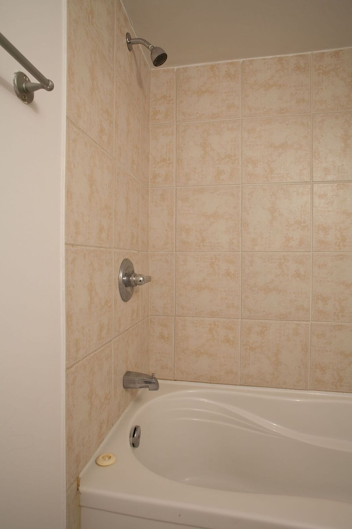 4570-4590 Queen Mary - Photo 7