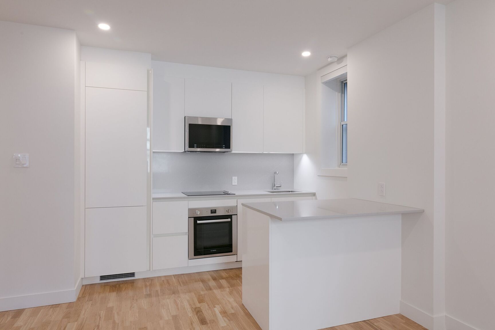 5530 Cote Saint-Luc Road - Photo 11