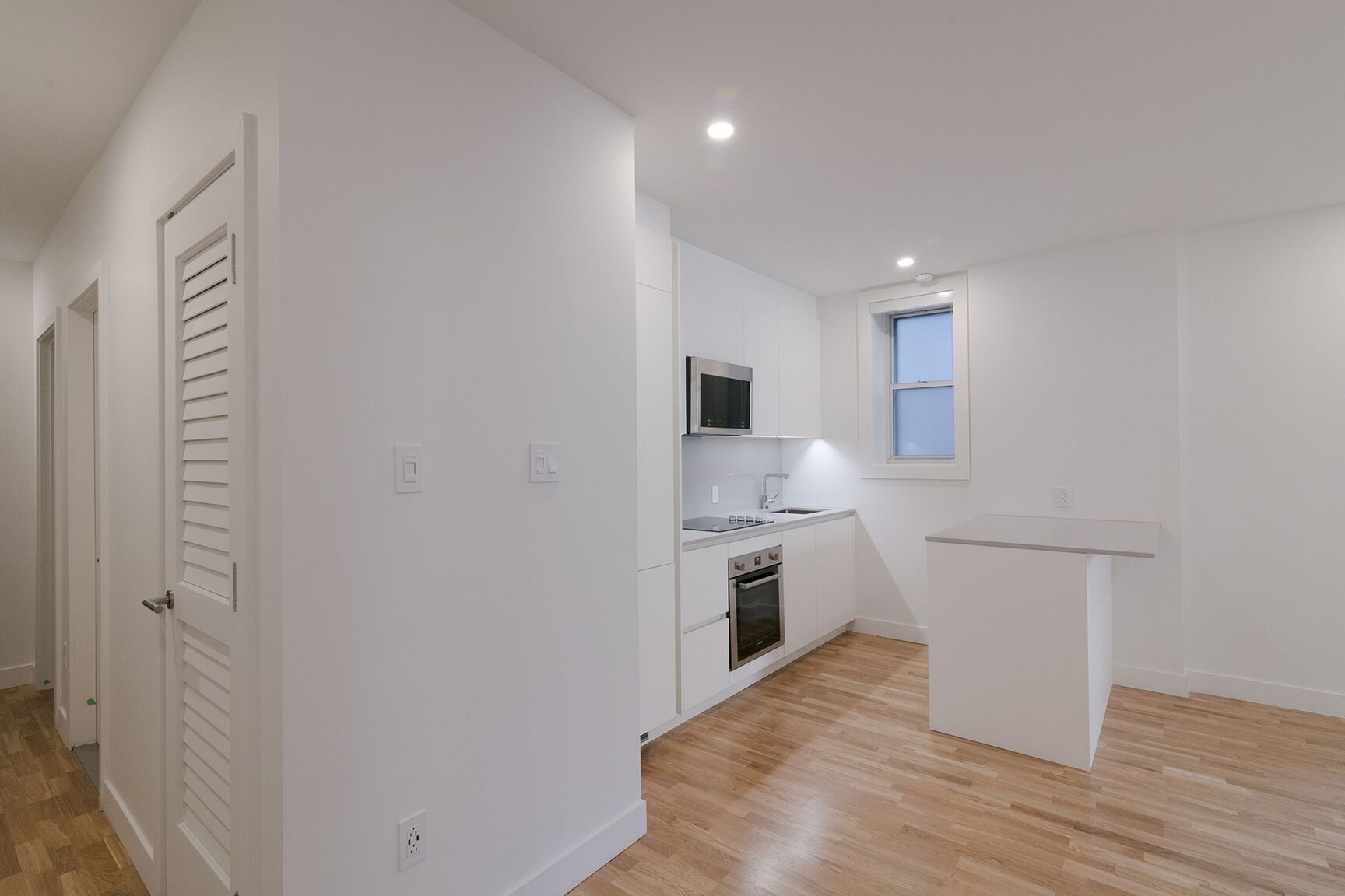 5530 Cote Saint-Luc Road - Photo 16