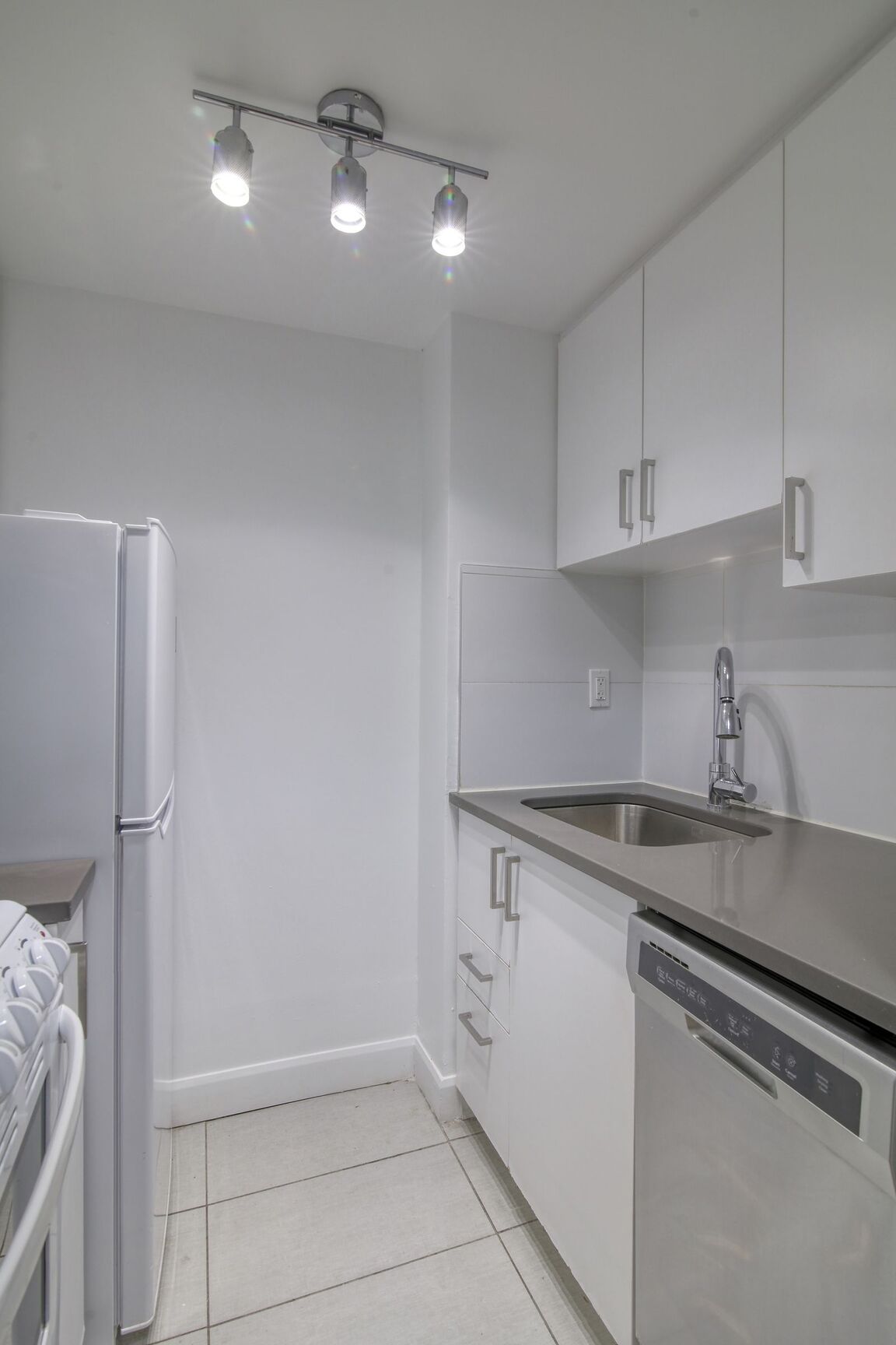 3455 Aylmer - Photo 144