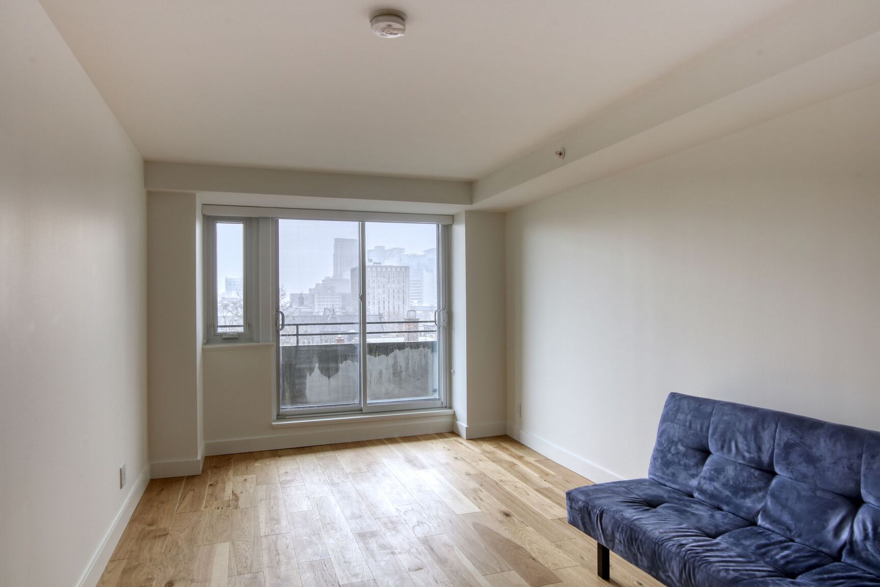 3460 Peel Street - Photo 4