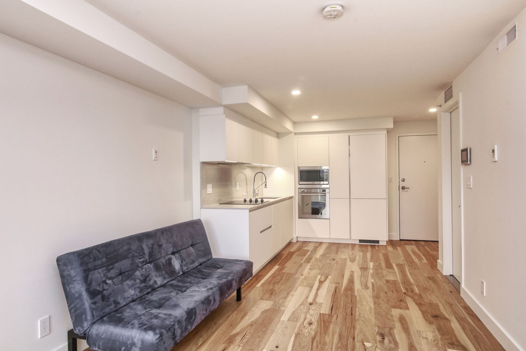 3460 Peel Street - Photo 5