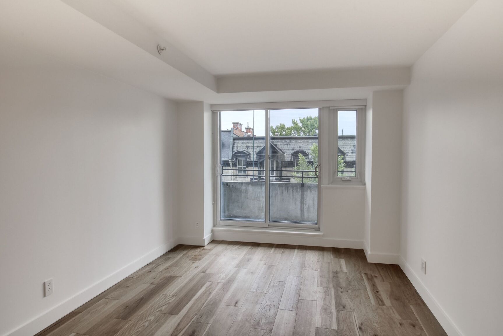 3460 Peel Street - Photo 122