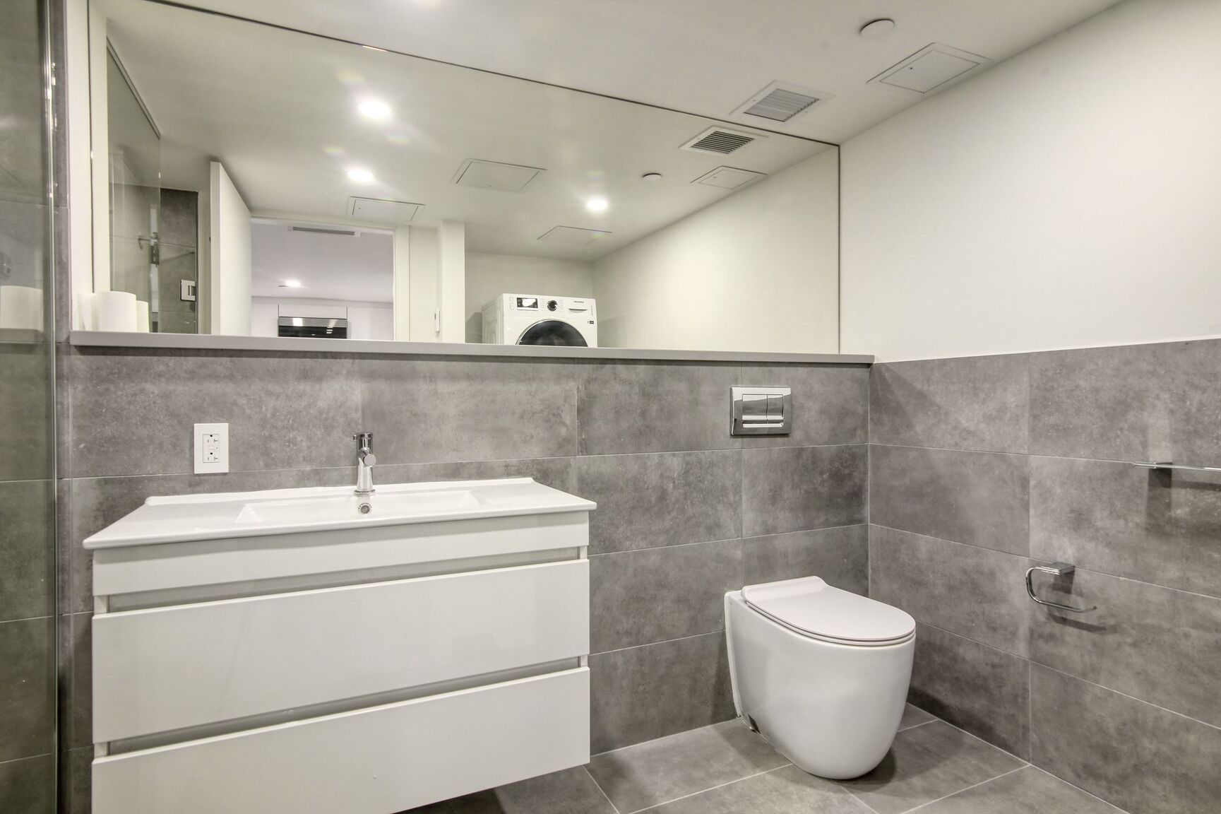 3460 Peel Street - Photo 133