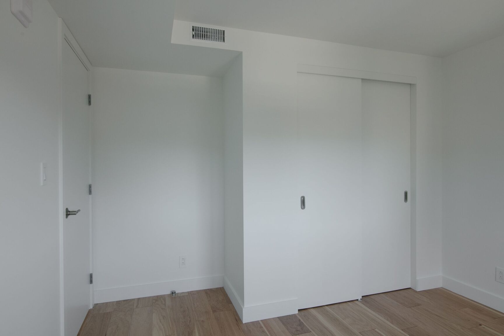 3460 Peel Street - Photo 150