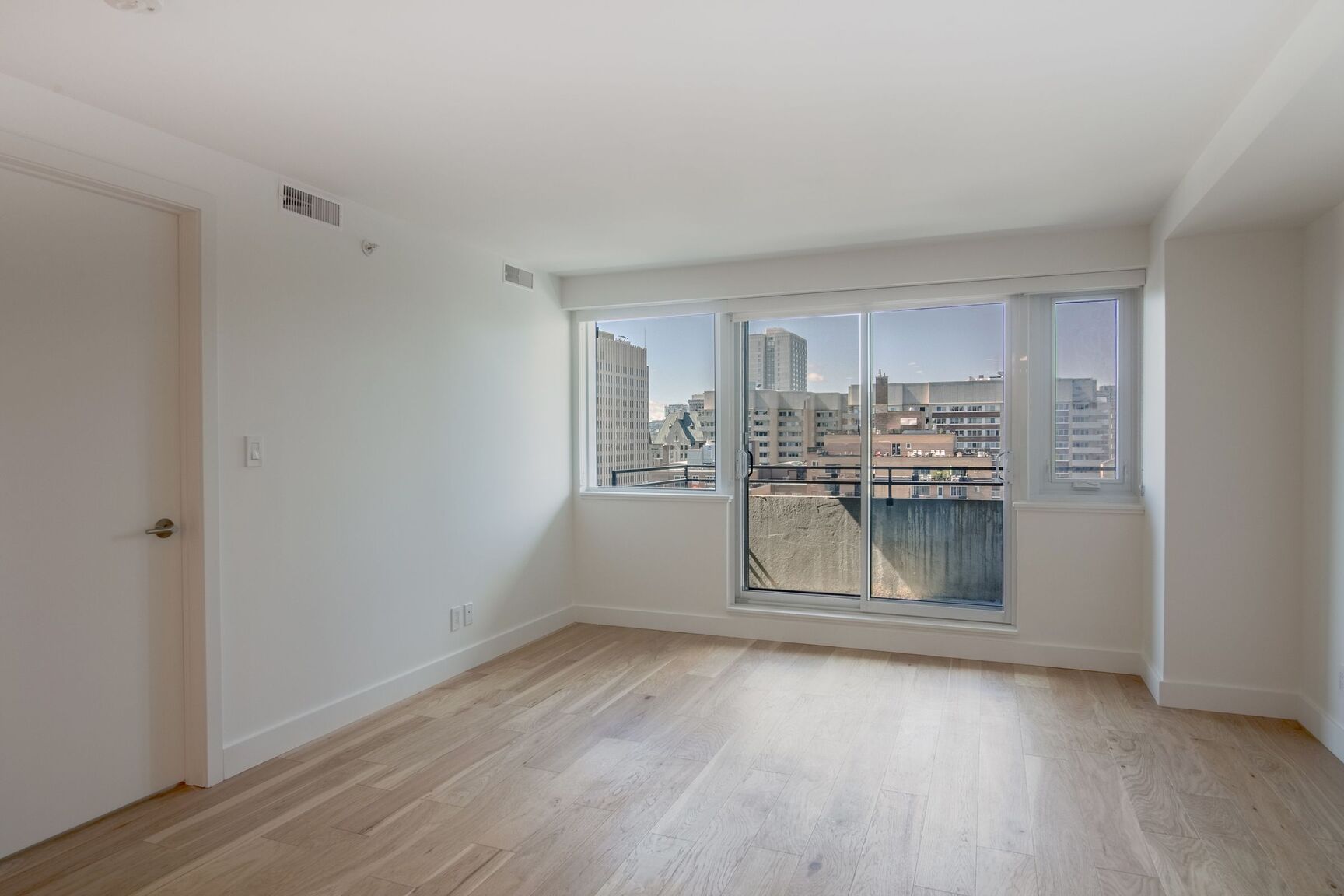 3460 Peel Street - Photo 151