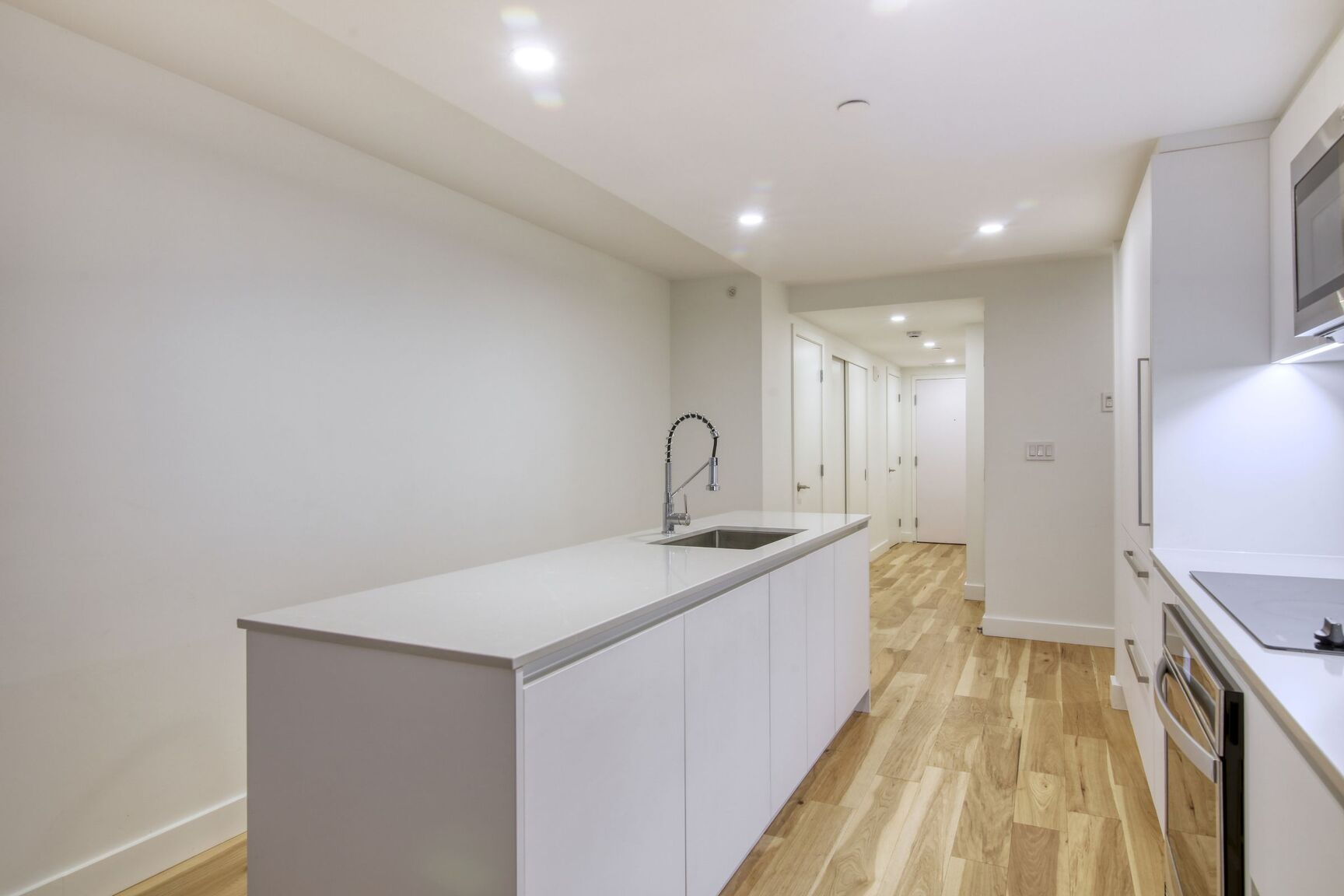 3460 Peel Street - Photo 167