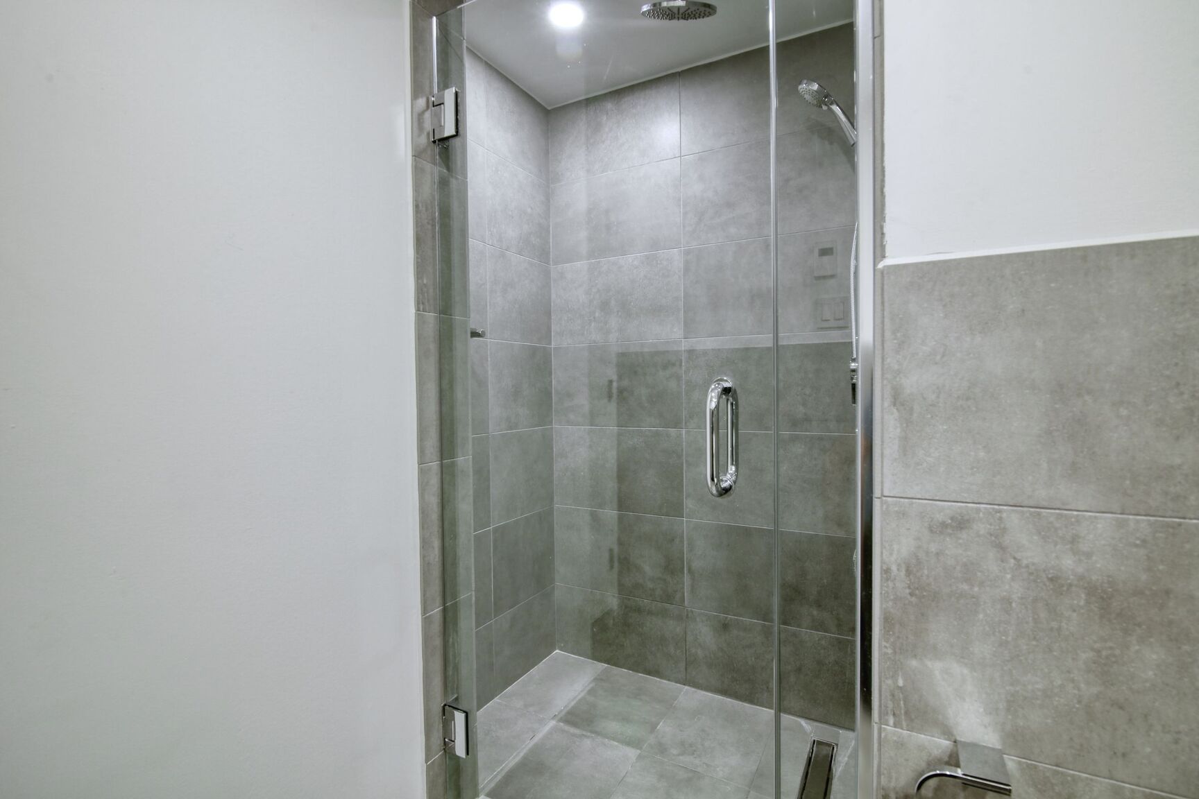 3460 Peel Street - Photo 175