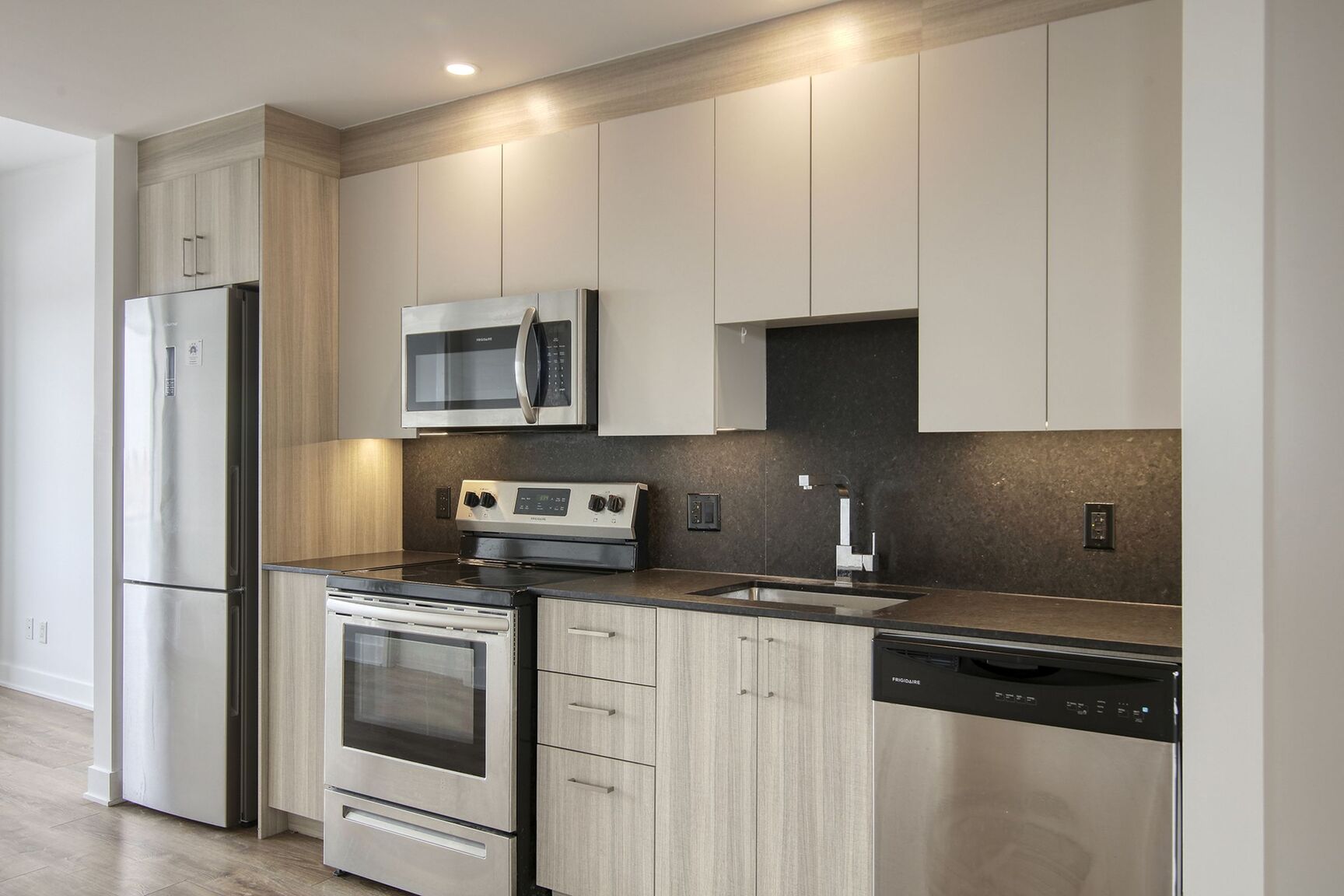 30 Saint Joseph Boulevard Est - Photo 167