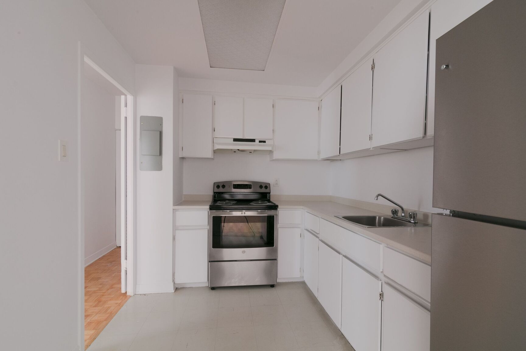 900 Rockland Avenue - Photo 26