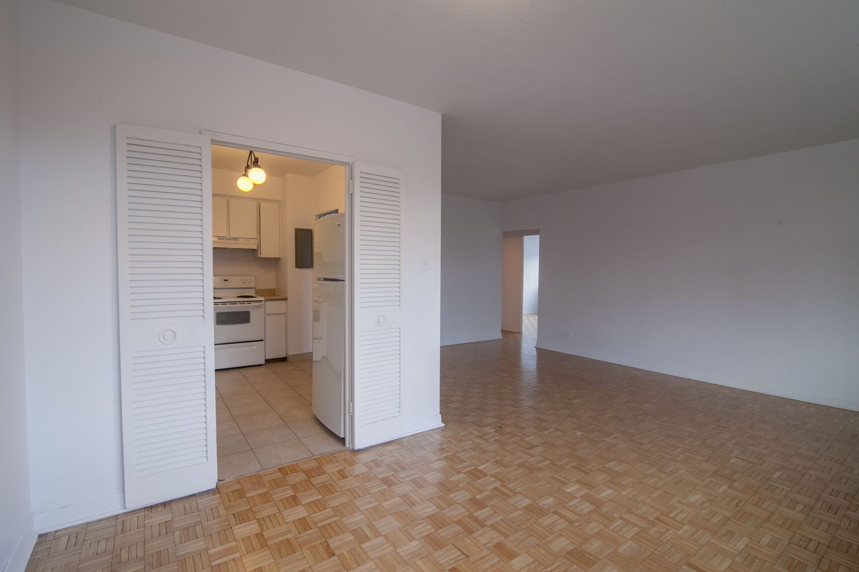 900 Rockland Avenue - Photo 54