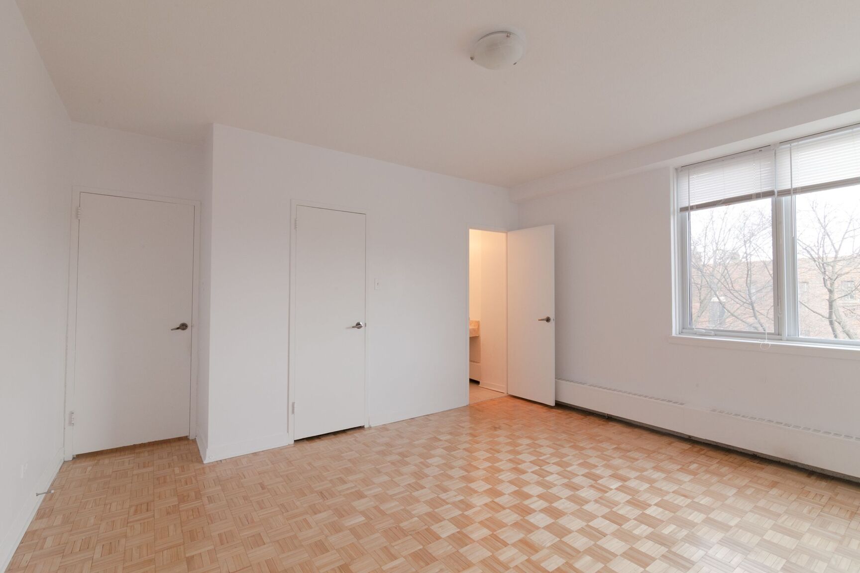 900 Rockland Avenue - Photo 79
