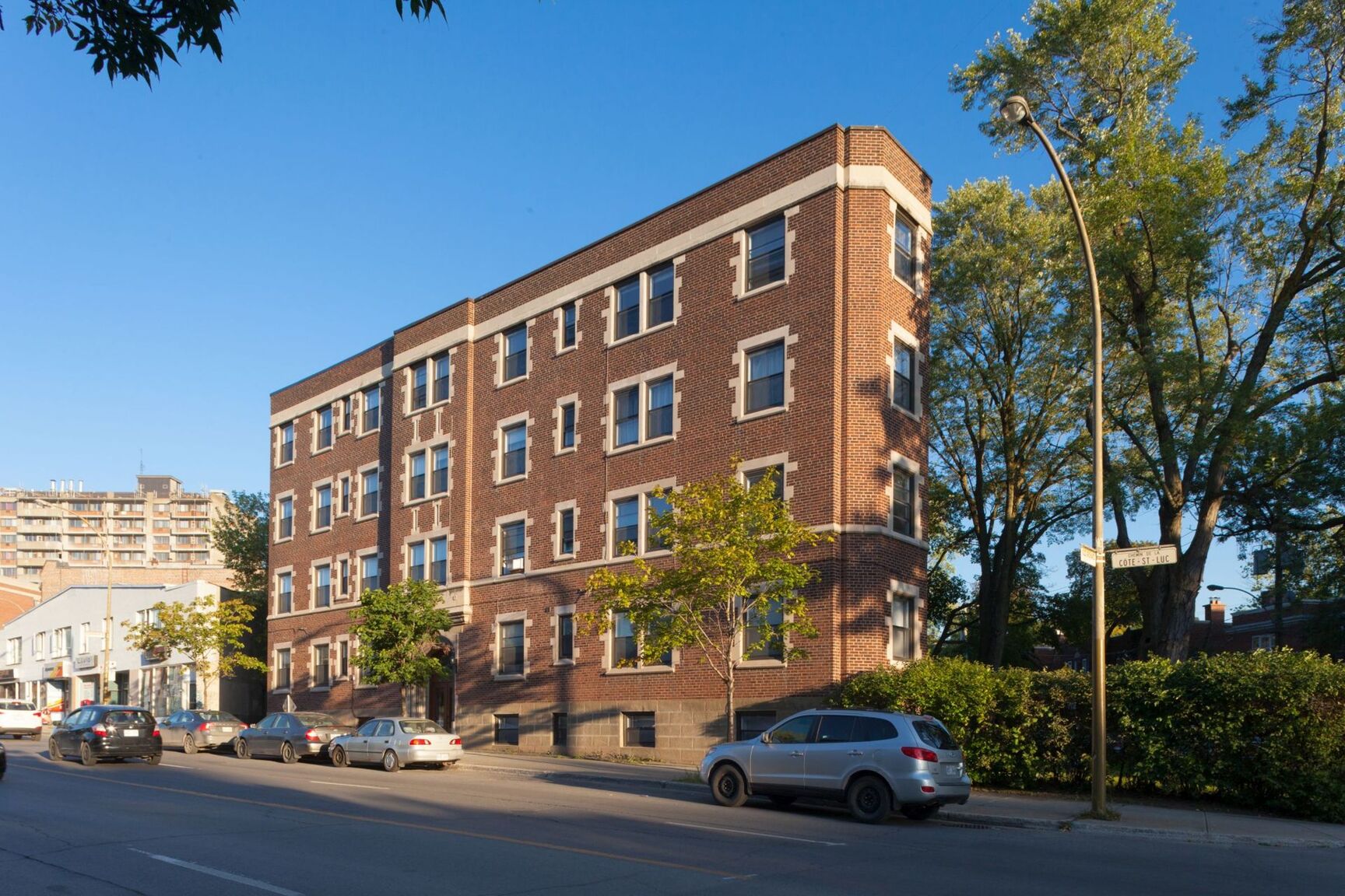 5530 Cote Saint-Luc Road - Photo 10