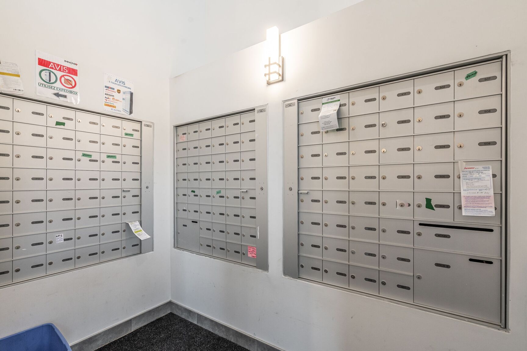 9675 Papineau - Photo 29