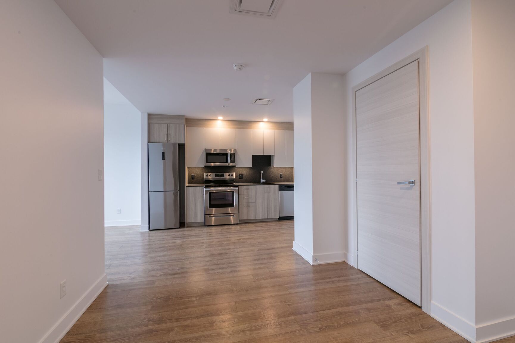 30 Saint Joseph Boulevard Est - Photo 42