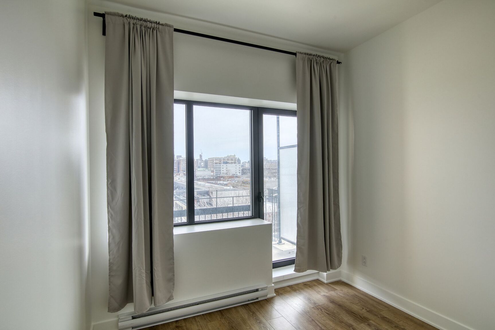 30 Saint Joseph Boulevard Est - Photo 81