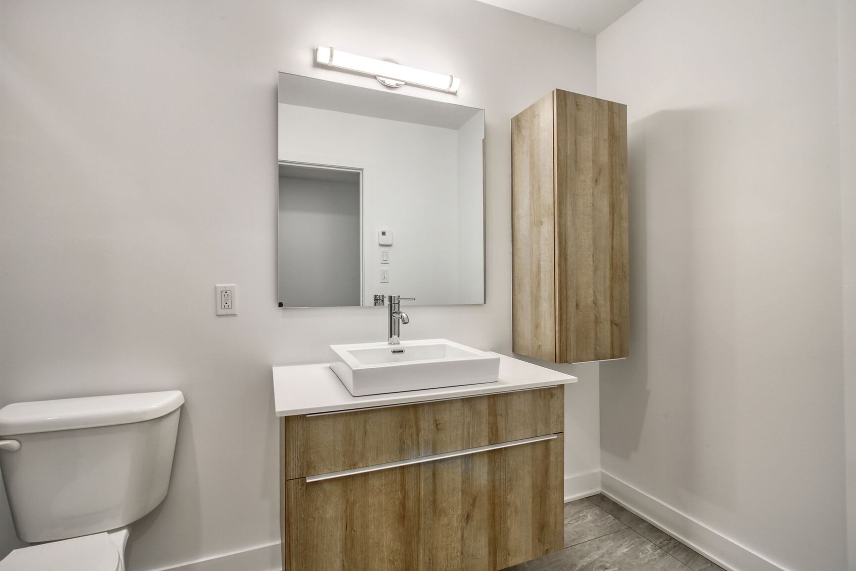 9675 Papineau - Photo 10
