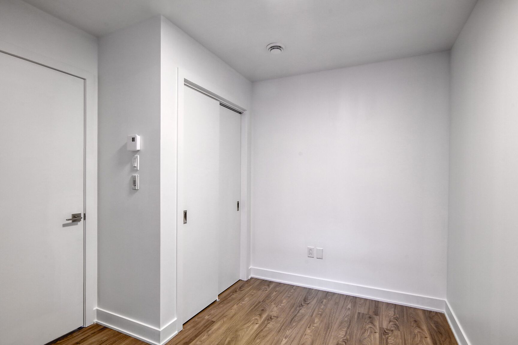 9675 Papineau - Photo 104