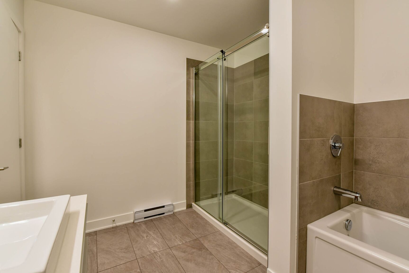 9675 Papineau - Photo 107