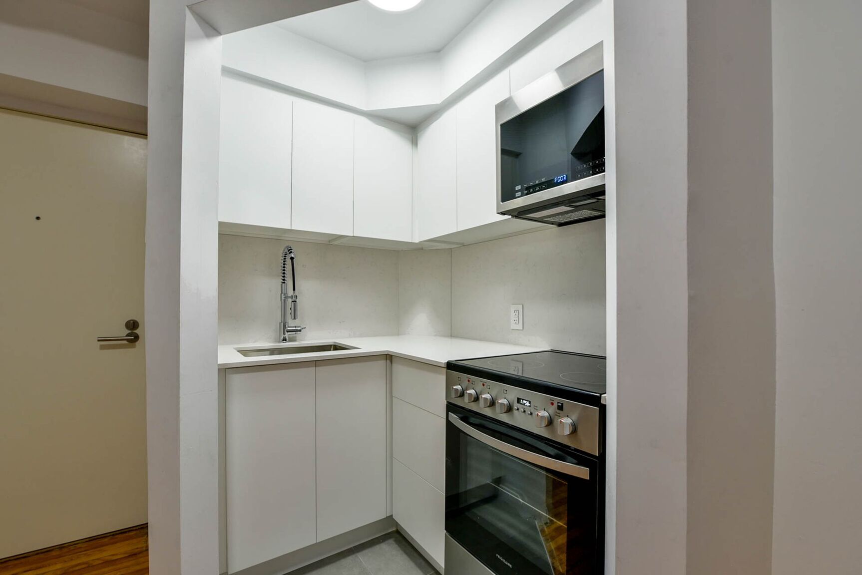 3495 Van Horne - Photo 114