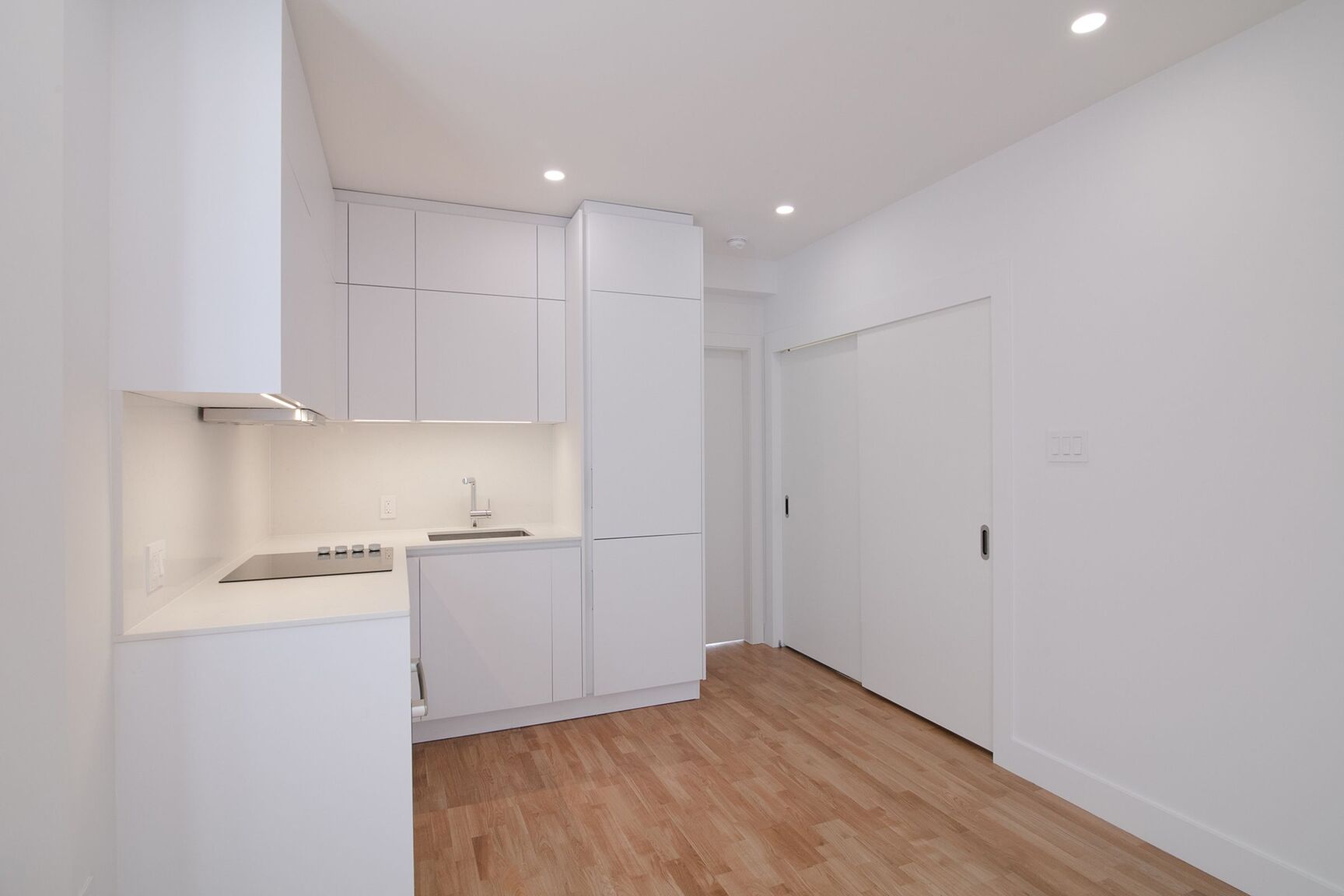 3495 Van Horne - Photo 21