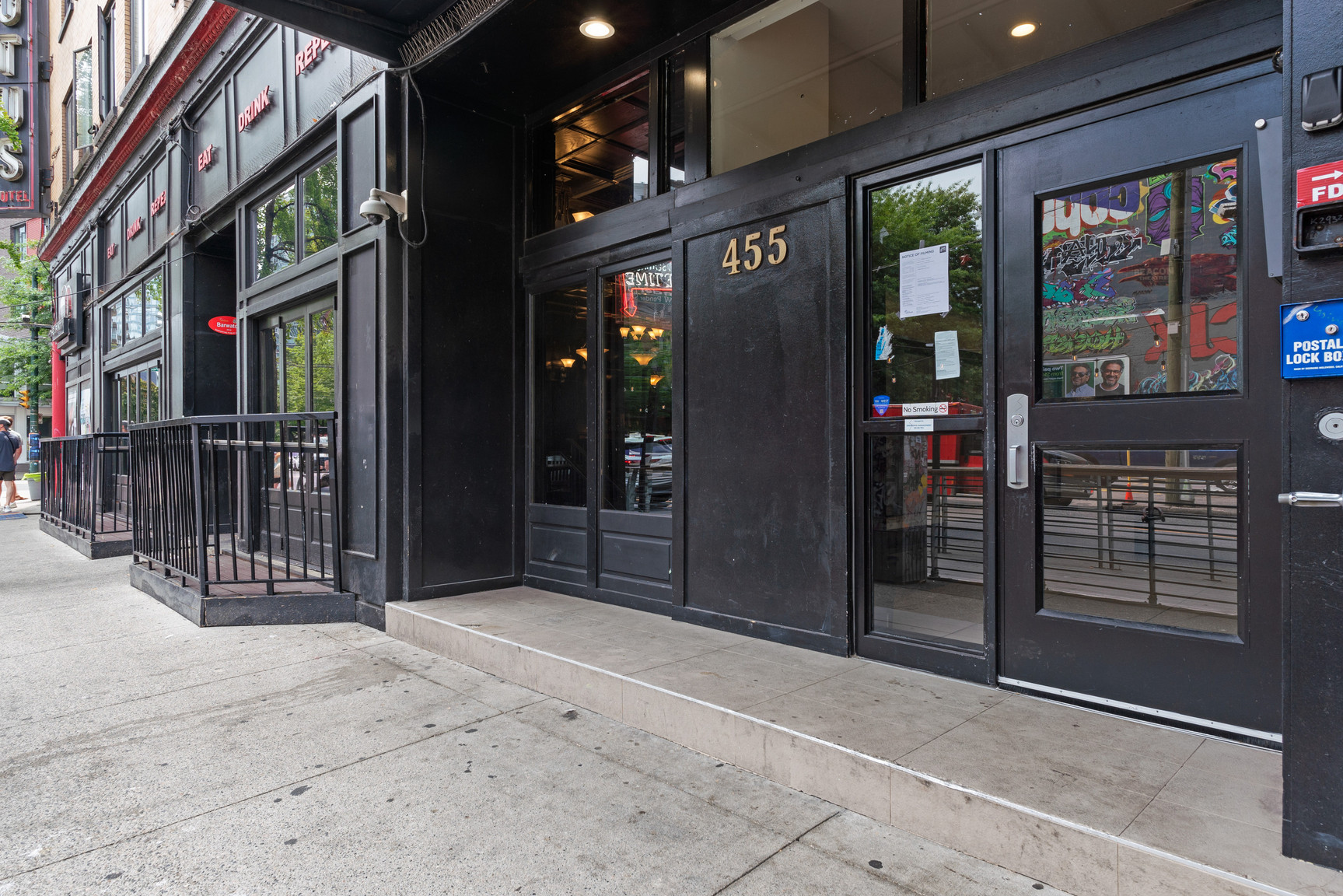 ALMA Gastown - 455 Abbott Street - Photo 4