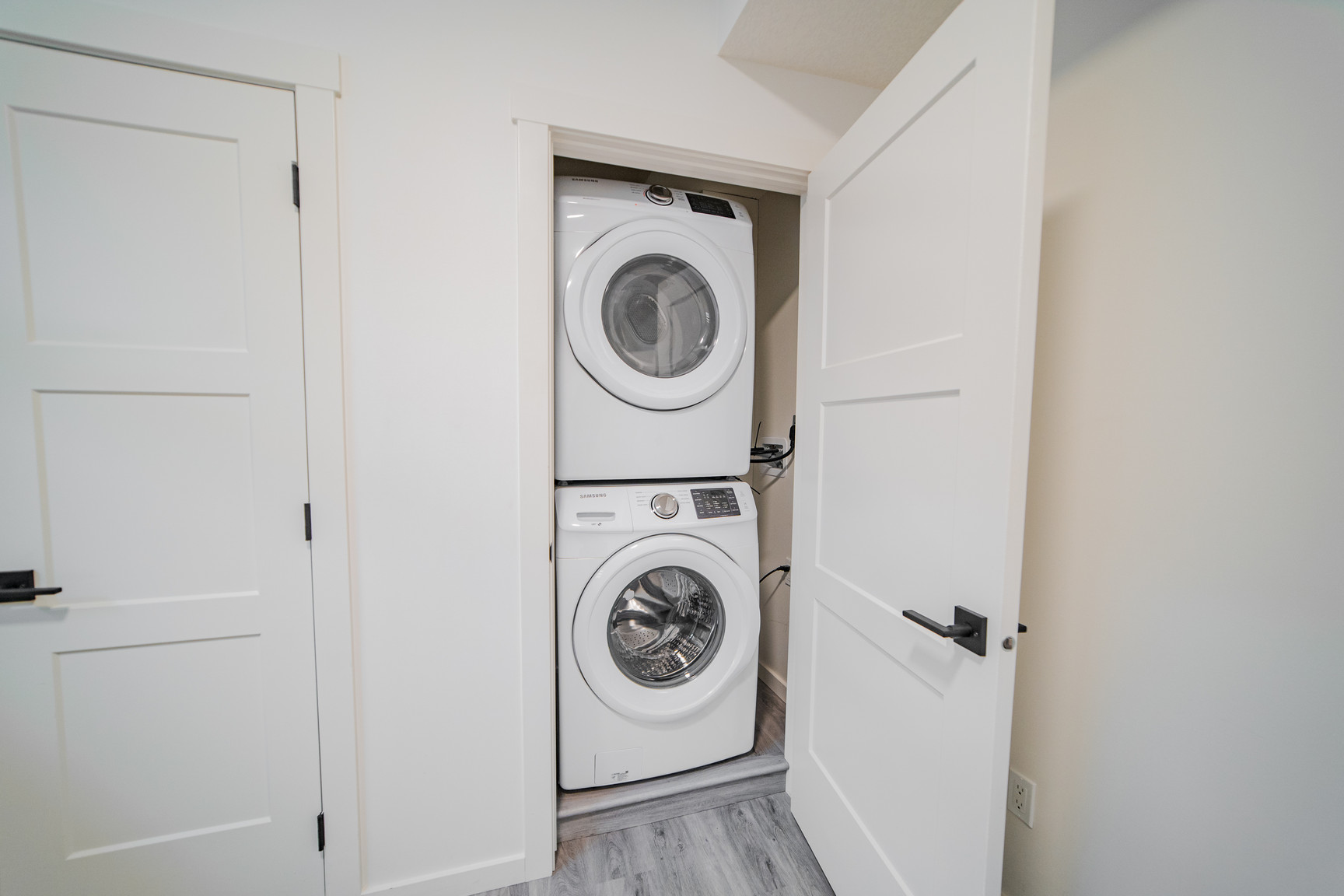 Basement Suites at Orchards at Ellerslie - Photo 18