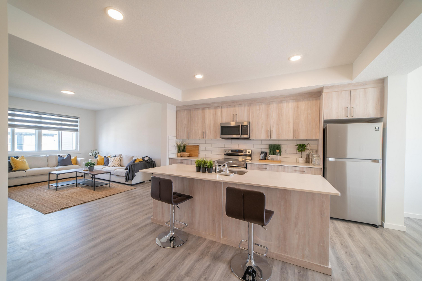 2-3 Bed Townhomes in Paisley - Photo 7