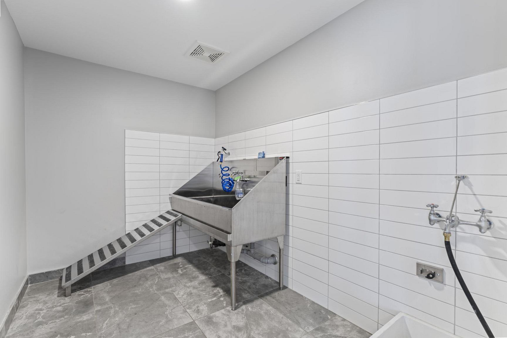 Chappelle 28 Apartment - Photo 45