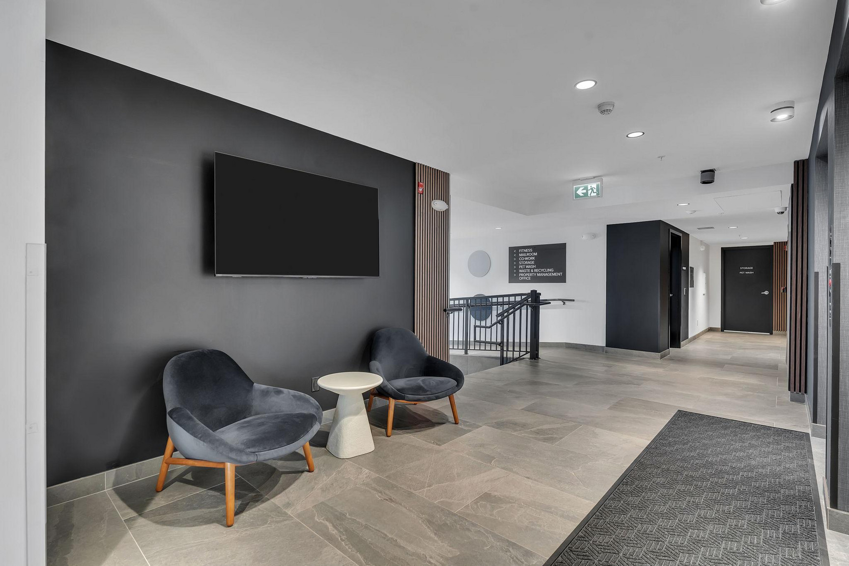Kings Landing Apartment - Photo 28