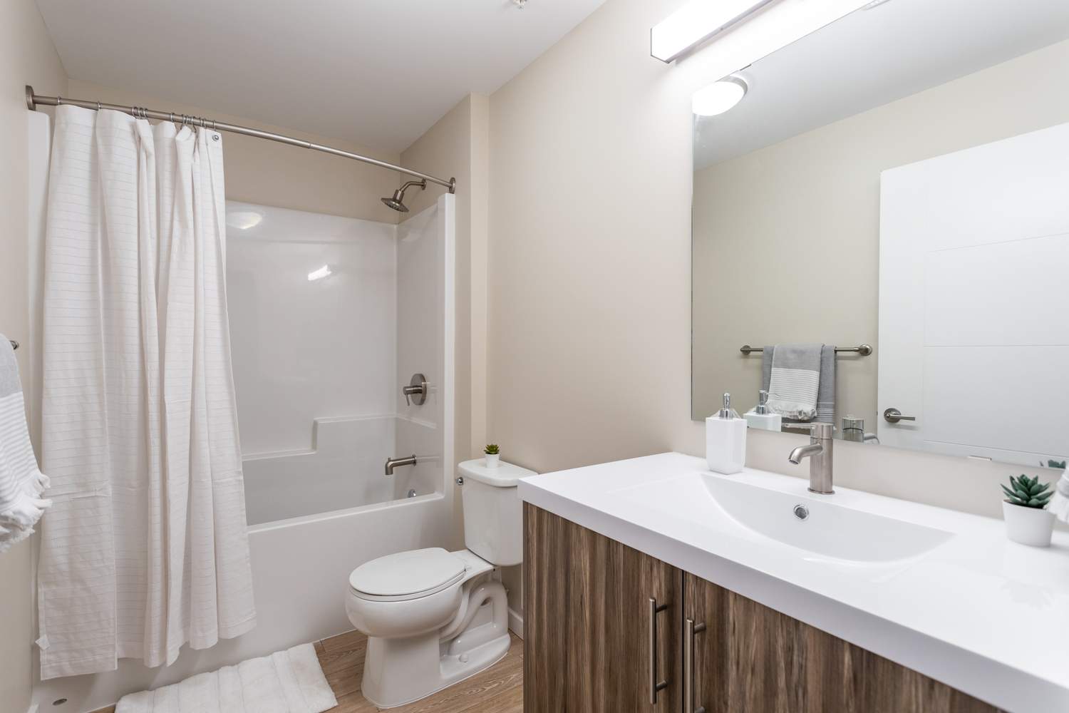 G17 Apartments at Tamarack - Photo 36