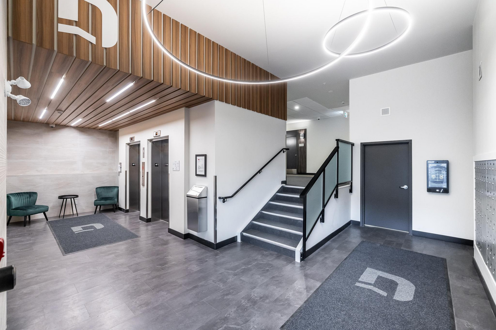 Plaza Apartments - Photo 28