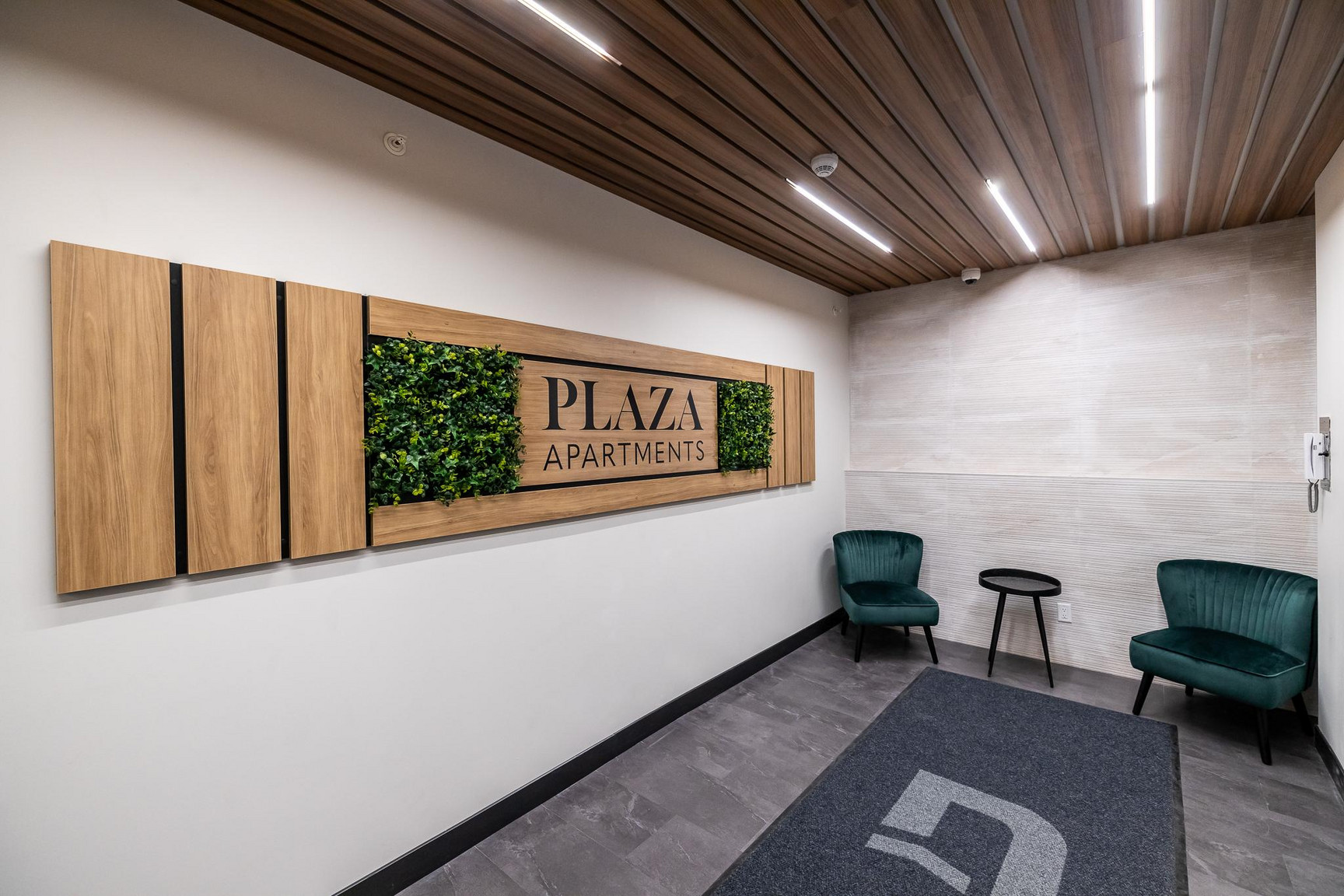 Plaza Apartments - Photo 29