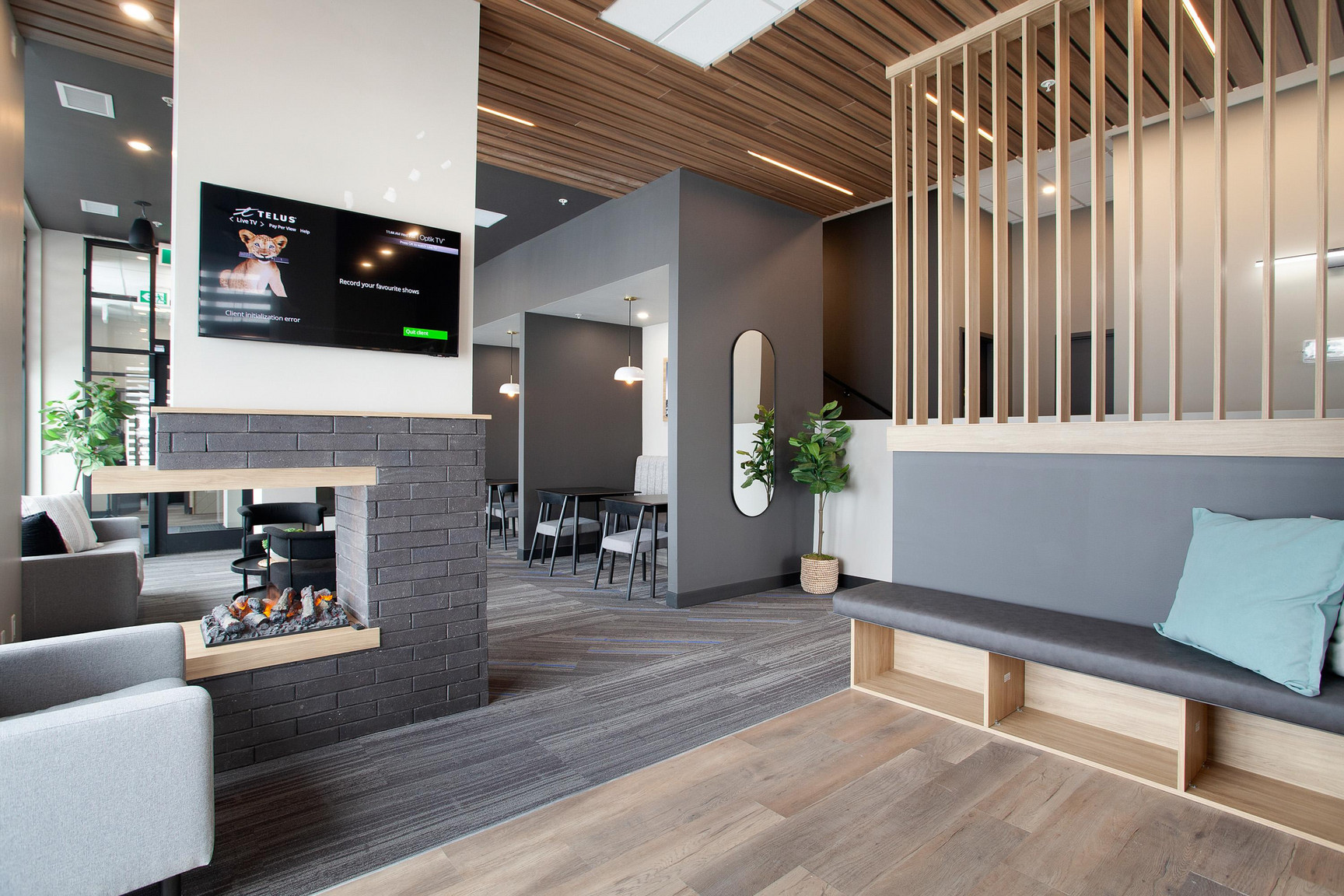Plaza Apartments - Photo 31