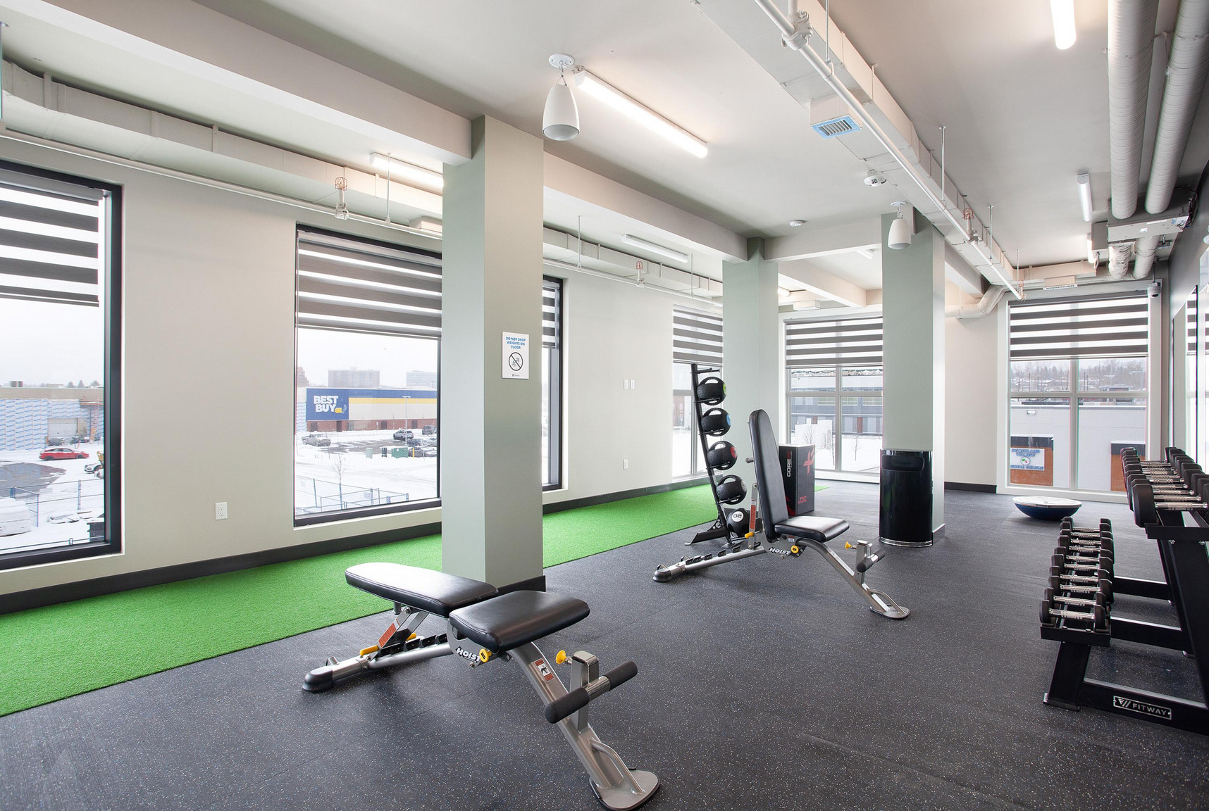 Plaza Apartments - Photo 34