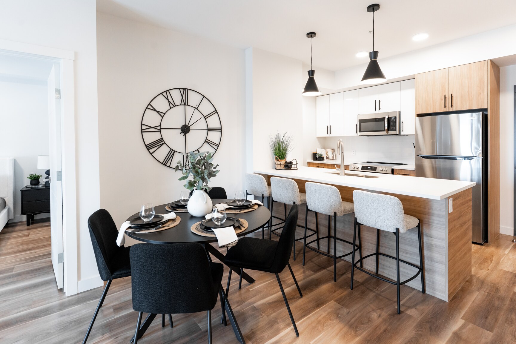 Podium Apartments - Photo 28