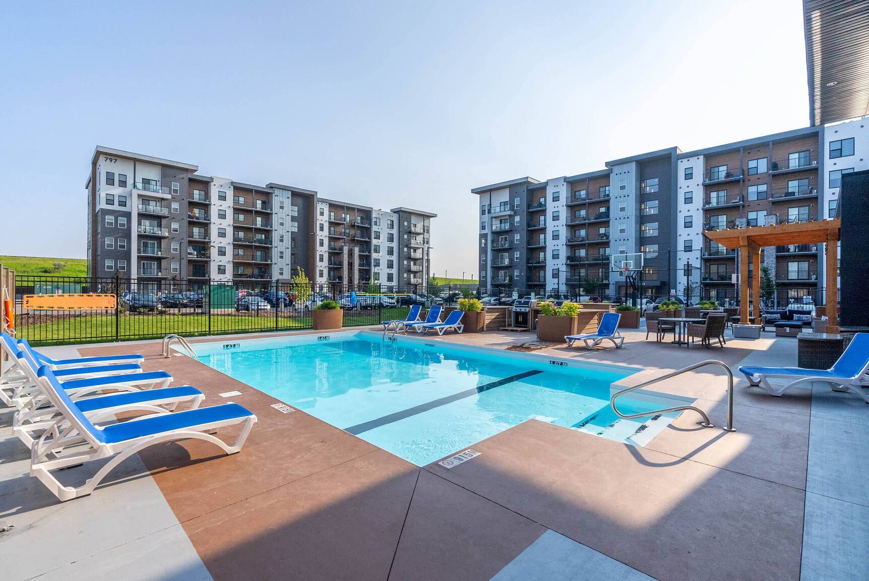 G17 Apartments at Tamarack - Photo 4
