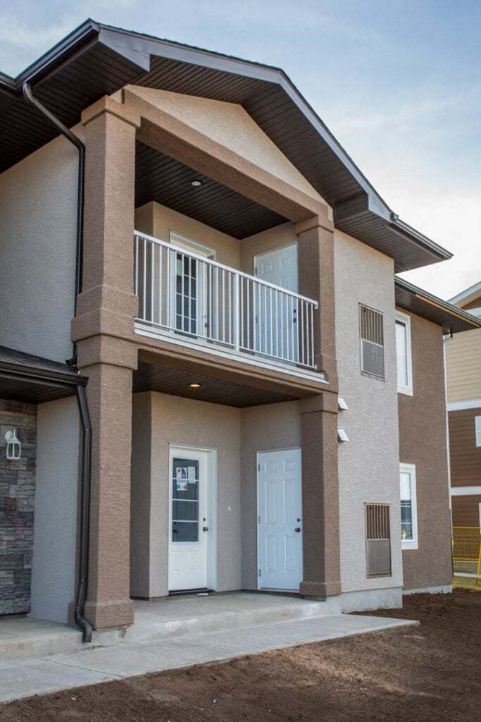 Chester Court Condos - Photo 2