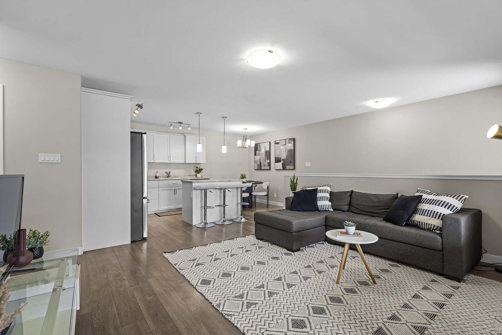 Chester Court Condos - Photo 18