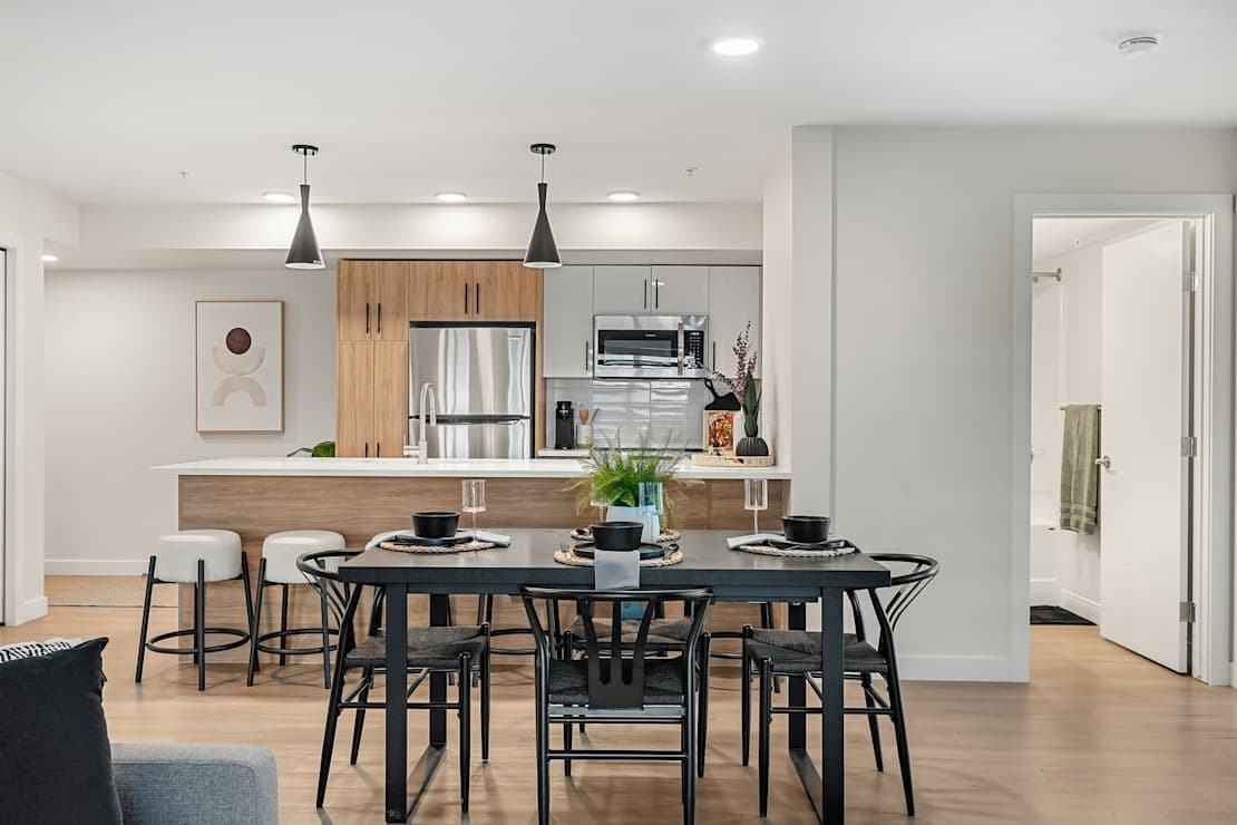 Skyway Apartments - Photo 5